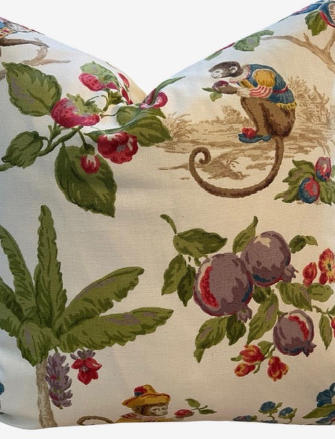 D& G Pillow with Feather Insert 20"x20"