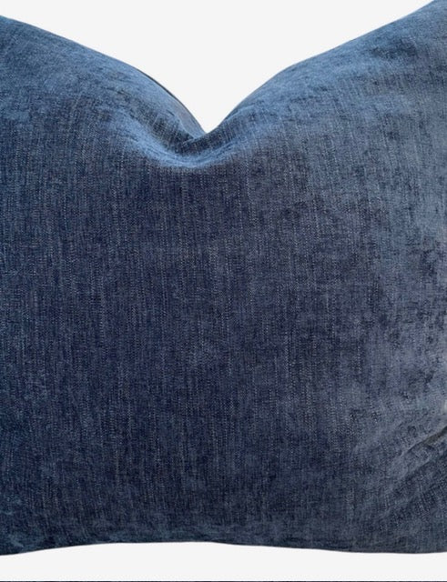 D& G Pillow with Feather Insert 22"x22"
