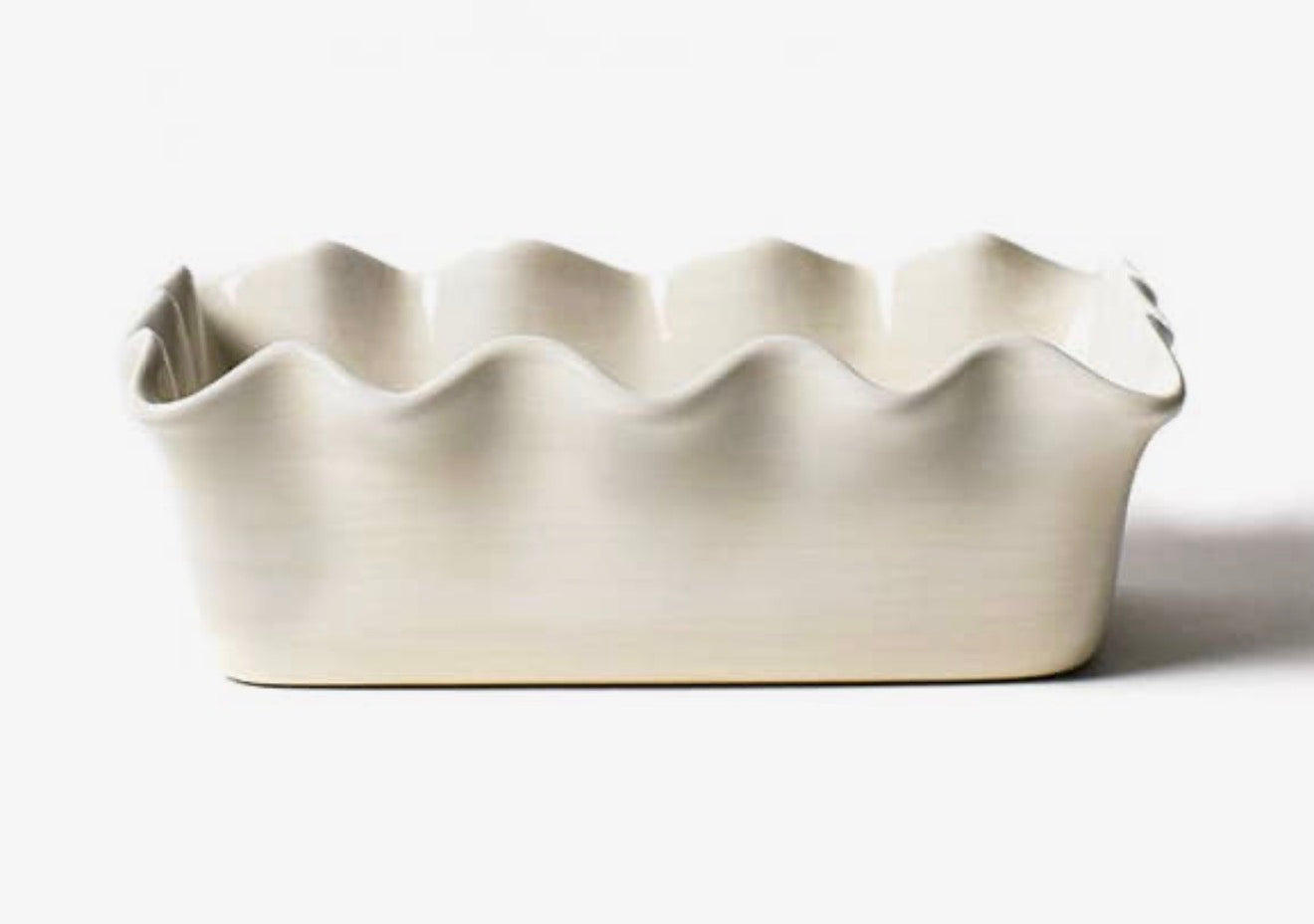 Signature Ruffle Loaf Pan
