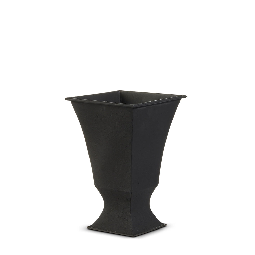 Black Urn