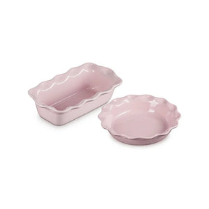 Open image in slideshow, Set of 2 Heritage Fluted Pie &amp; Fluted Loaf Dish
