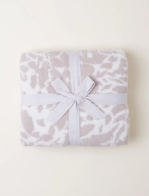 Open image in slideshow, Cozychic Bloom Blanket
